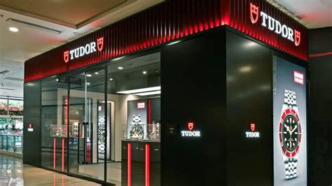 ‭Tudor Boutique Bentrani‬ 